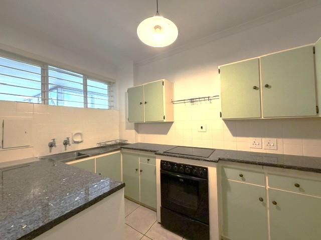 To Let 2 Bedroom Property for Rent in Mouille Point Western Cape